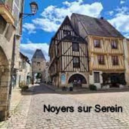 Bienvenue Chez Pepere Villa Nitry Exterior photo